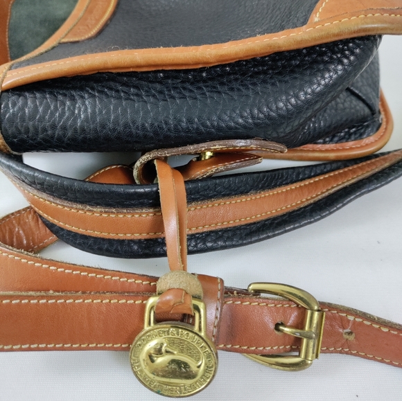 Dooney &  Bourke Vintage Black AWL Surrey Crossbody Bag - Picture 10 of 13